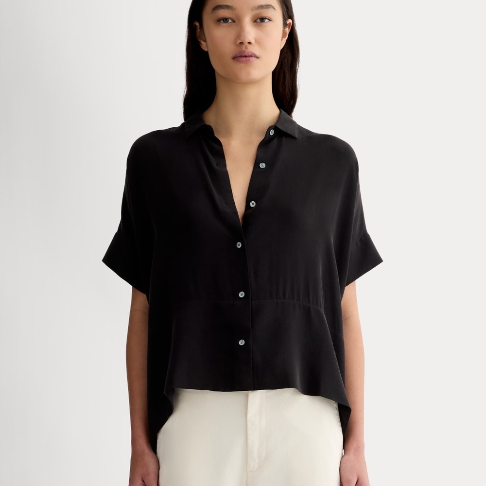 Everlane Women's Boxy Shirt in Washable Silk Blouse in Black, Size 14